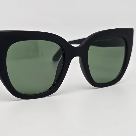 Toms Sydney Traveler Collection Black Frame Green Lens Cat Eye Sunglasses w Case - Picture 8 of 16